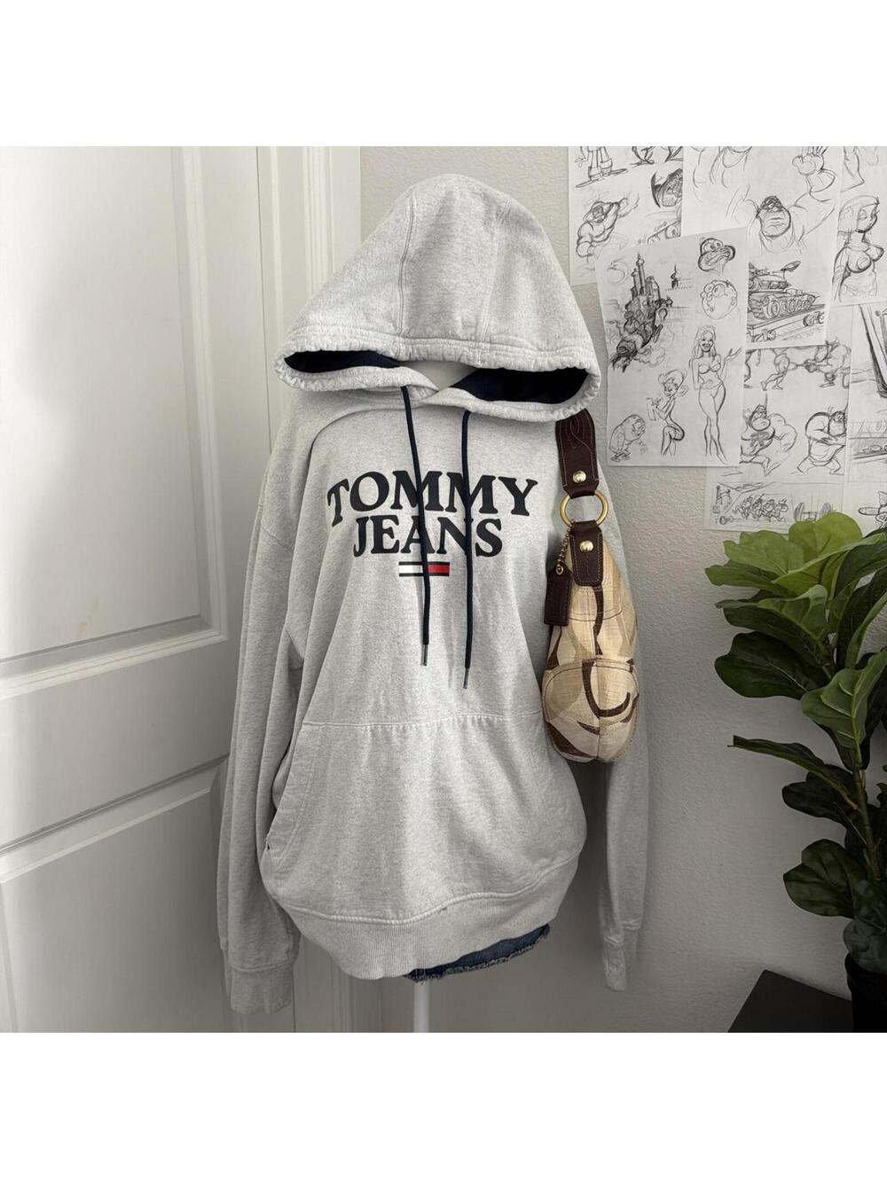 Tommy Hilfiger grey hoodie